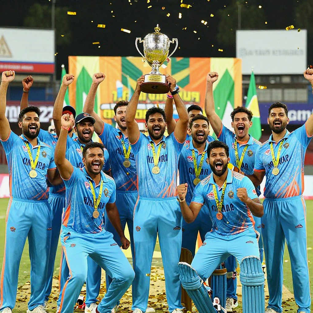 নীরব প্রান্তের কারিগর: তাইজুল ইসলাম এবং টেস্ট ক্রিকেটের ধীর ঘড়ি